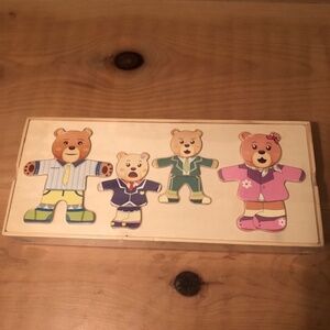 New Wooden Bear Family Dress-up Puzzle Box for Toddlers